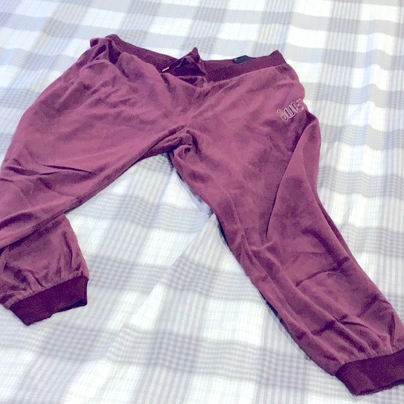 GUESS? Logo Velour sweat pants! Size XL - Picture 2 of 9